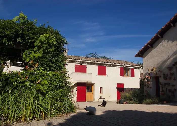 Mas De La Lezardiere — Maison D'Artiste